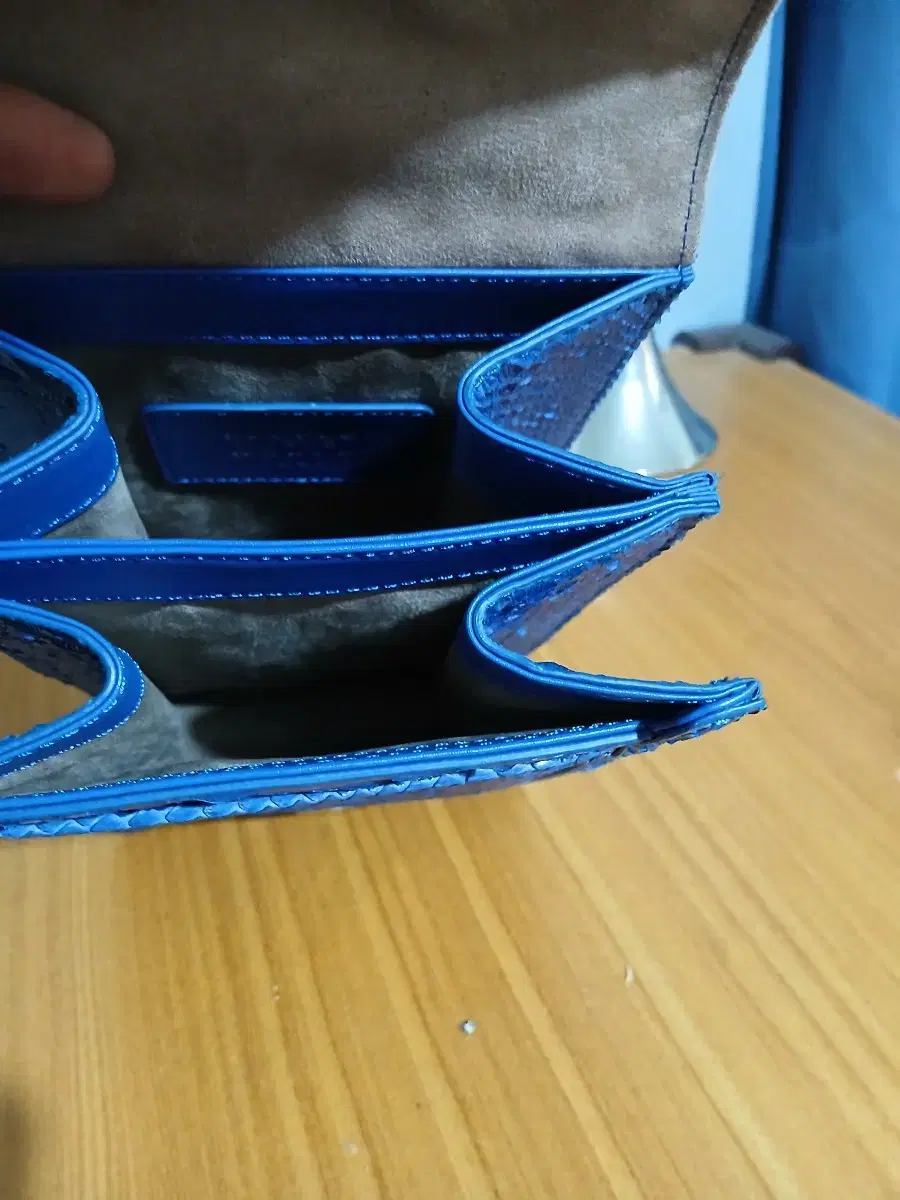 thumbnail-5